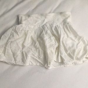 American Eagle White Mini Skirt Medium USED